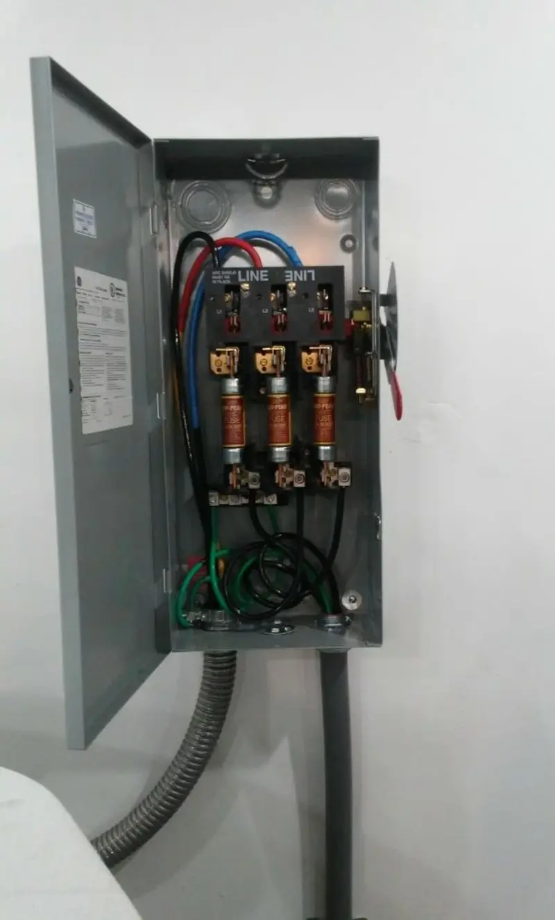 Three-phase disconnect switch installed for Electrical Wiring & Rewiring in Springdale